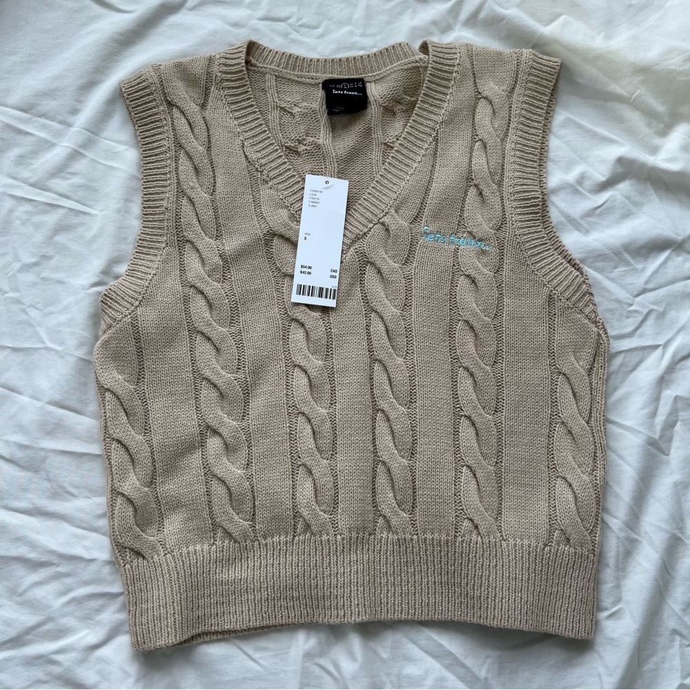 UO Knit Vest!